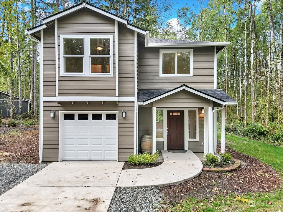 1st image of 10212 177th Avenue NW