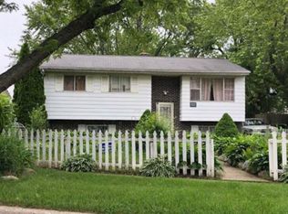 2436 Kennedy Dr, North Chicago, IL 60064