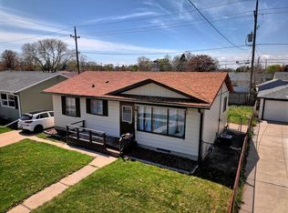 1838 Shoop St, Racine, WI 53404