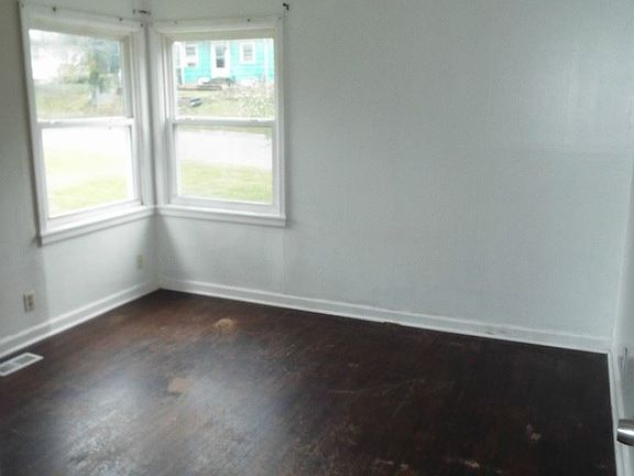 5th image of 1021 N 9th St