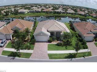 8546 Veronawalk Cir, Naples, FL 34114