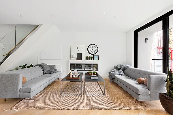 Sold by Corcoran | media 21