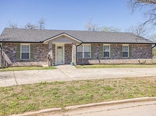 2008 N Ione Ave, Shawnee, OK 74804