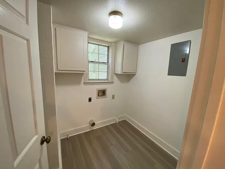 6000 Shadow Valley Cv #A — Photo 24