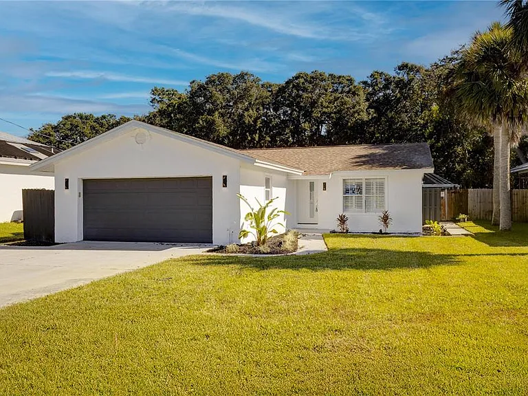 2261 S Flagler Ave — Photo 35