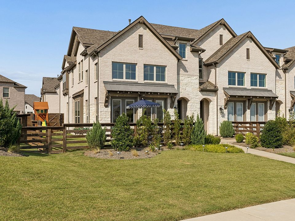 1st image of 321 Sugarmaple Ln