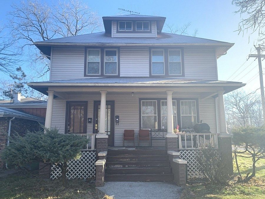 1st image of 14745 Woodlawn Ave