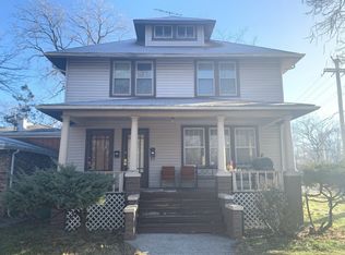 14745 Woodlawn Ave, Dolton, IL 60419