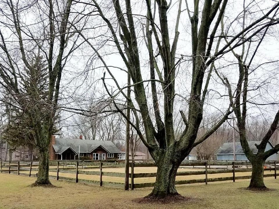 1st image of 60151 70th St