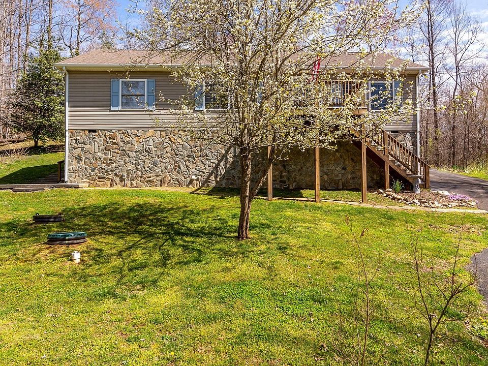 1st image of 604 Little Mountain Cir