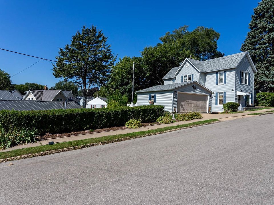 2813 Hedley Ct, Dubuque, IA 52001 Zillow
