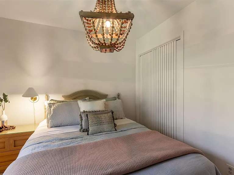 5402 Fernview Rd — Photo 13