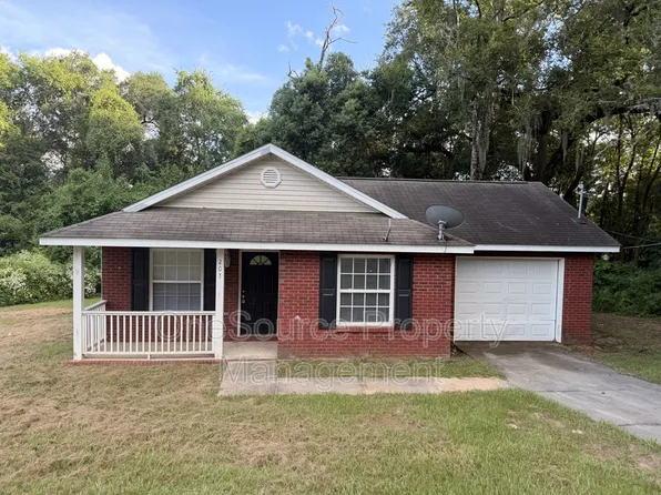 203 B W Roberts St, Quincy, FL 32351