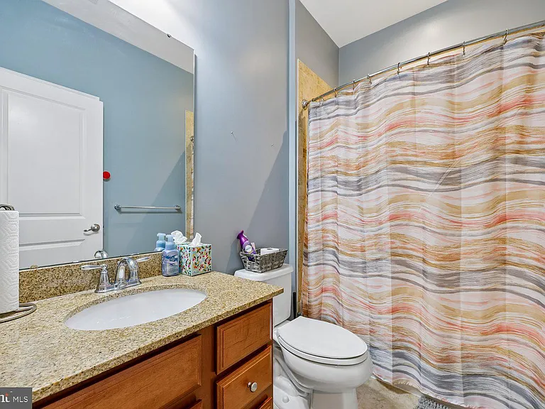 11672 Emerald Green Dr — Photo 22