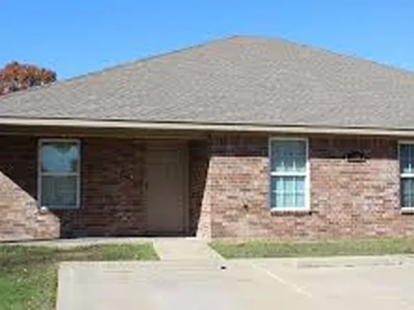 110 Branch St APT A, Hallsville, TX 75650
