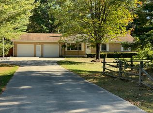 10260 Upper Mograin Rd, Cheboygan, MI 49721