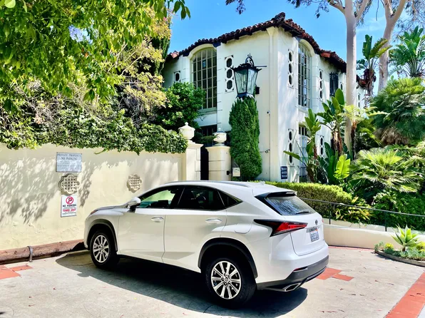 1338 N Laurel Ave #104A, Los Angeles, CA 90046