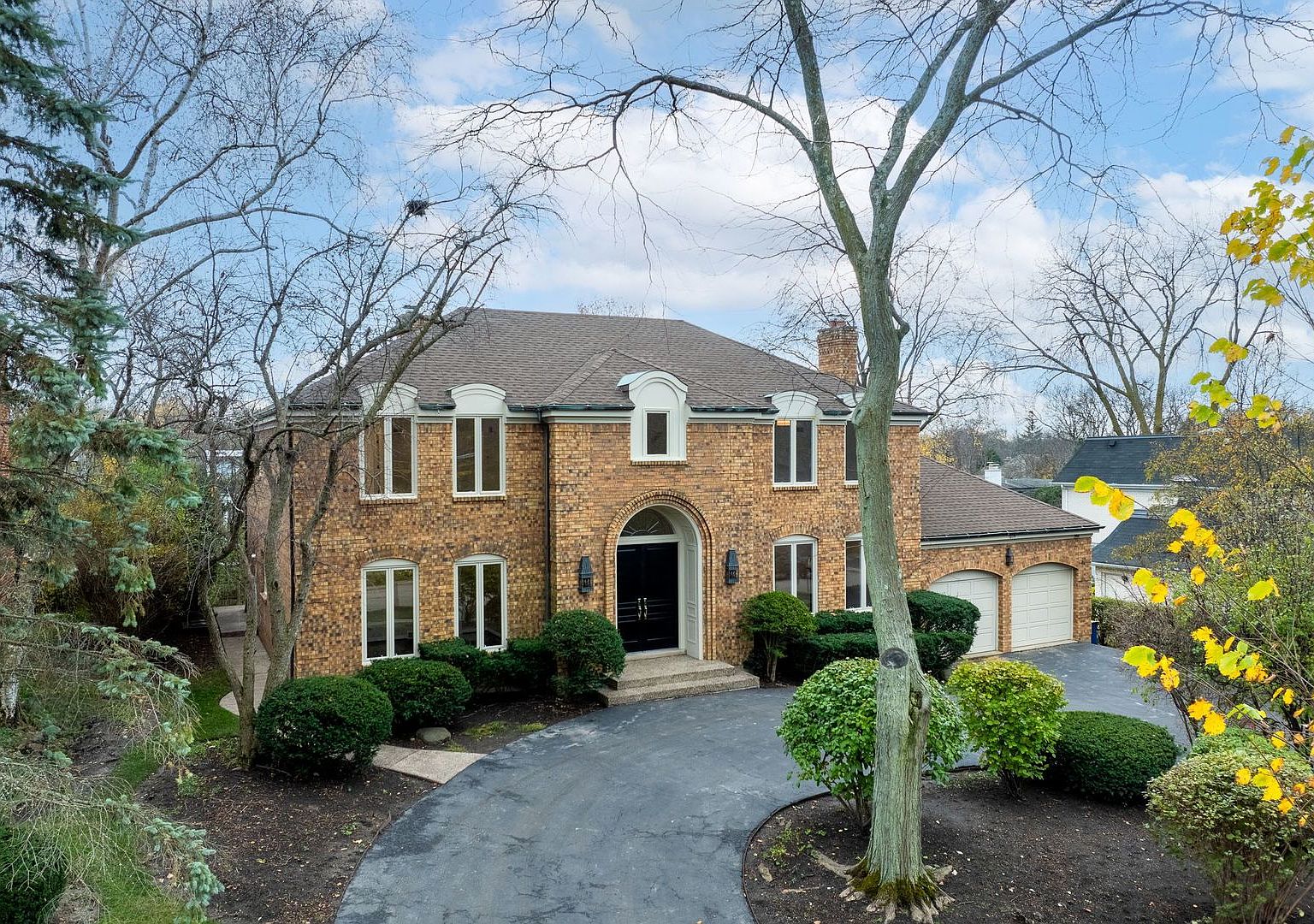 1074 Carlyle Ter, Highland Park, IL 60035 | Zillow