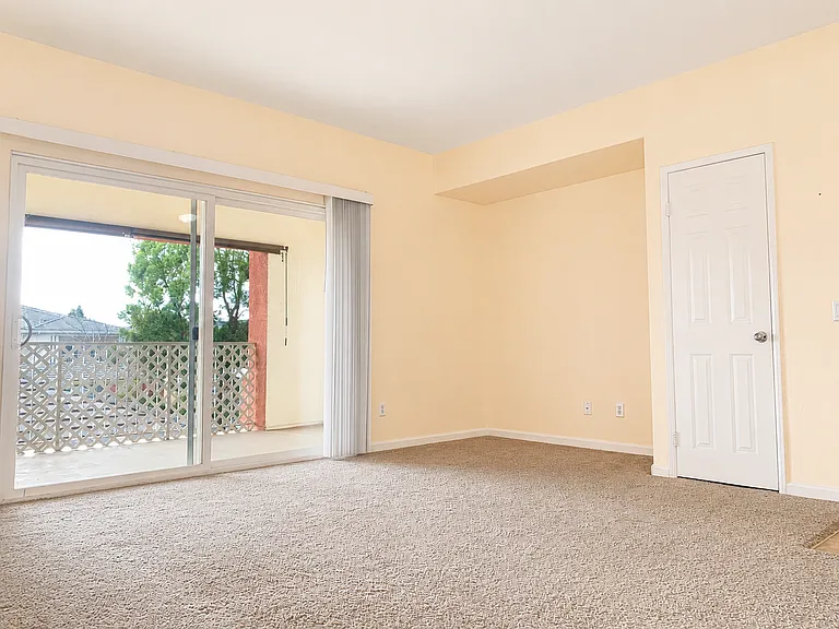 44784 Adam Ln — Photo 9