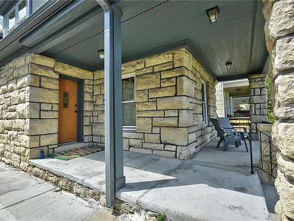3rd image of 437 Ann Ave
