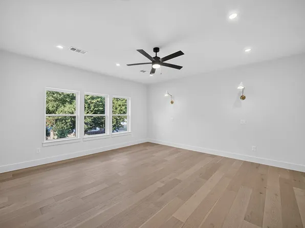413 Graham Ave, Dallas, TX 75223