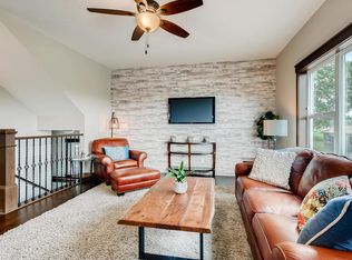 9113 Hamlet Ave S, Cottage Grove, MN 55016