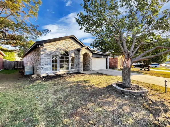 4836 Marina Del Rd, Fort Worth, TX 76179