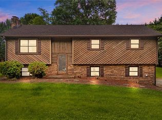 424 Raye Dr, Winston Salem, NC 27107