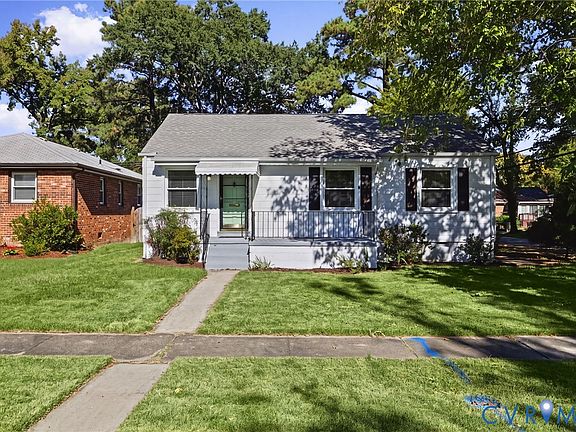 2nd image of 4800 Augusta Ave