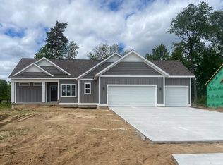 10711 Greyhound Ave, Allendale, MI 49401