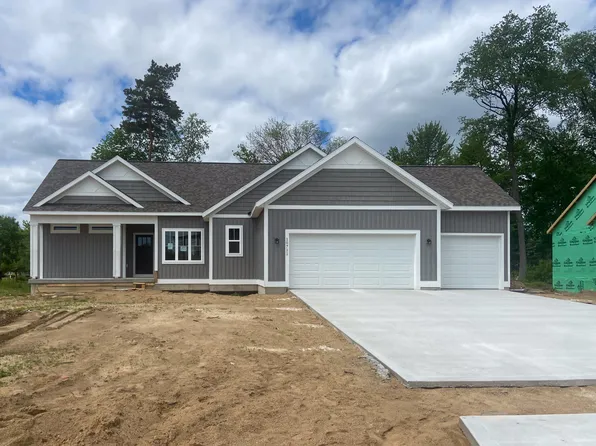10711 Greyhound Ave, Allendale, MI 49401