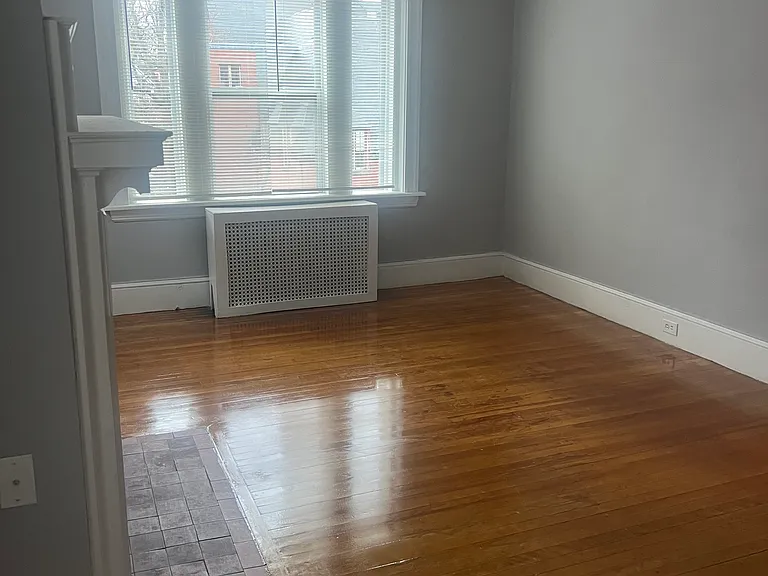 15 Irving St #3L — Photo 11