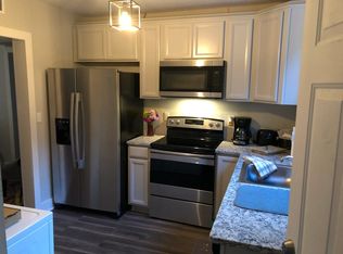 606 6th St #208, North Wilkesboro, NC 28659