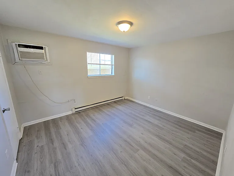 3475 Azalea Garden Rd Apartments — Photo 7