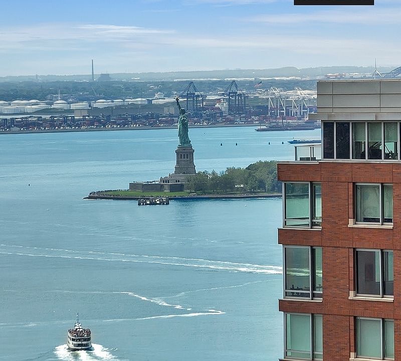 1st image of 20 West St APT 33B