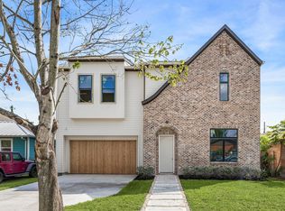 1002 E 25th St, Houston, TX 77009