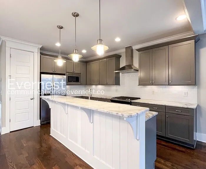6213B Louisiana Ave — Photo 4