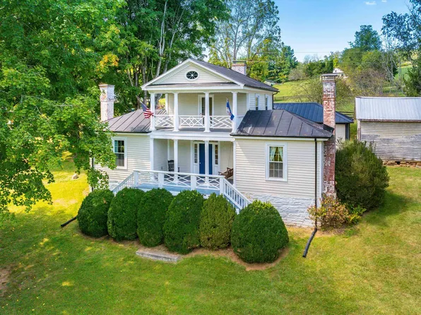 19 Mount Hermon Rd, Middlebrook, VA 24459