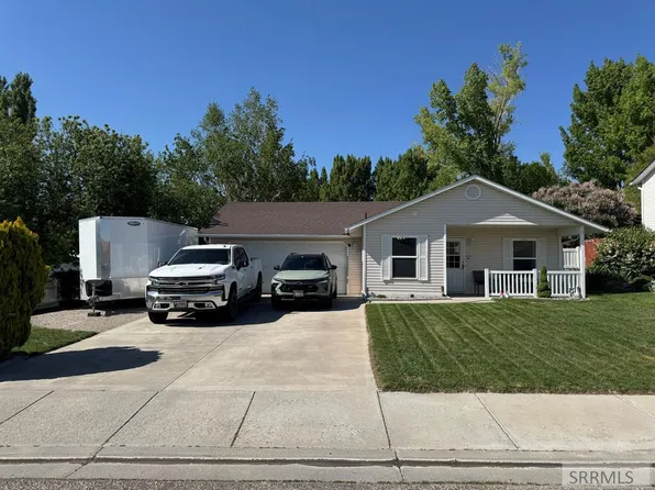 2802 Pam Cir, Idaho Falls, ID 83402