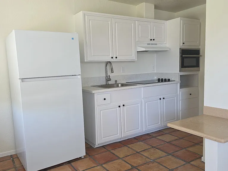 350 W Chino Canyon Rd #3 — Photo 6