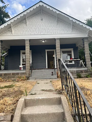 1214 W Providence Ave Photo 1