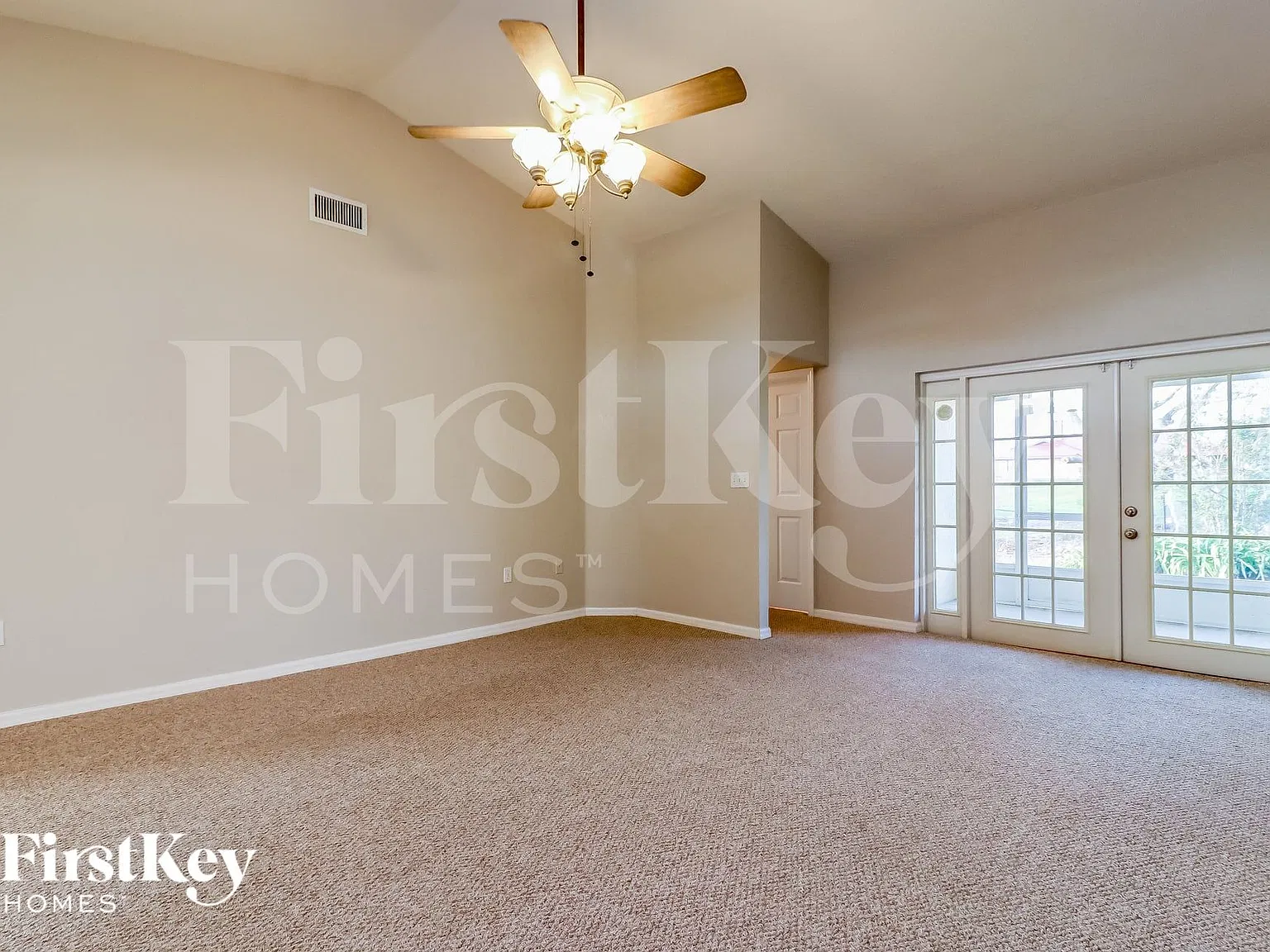 3 bed, 2.0 bath, 1859 sqft, $2,145 — Photo 3