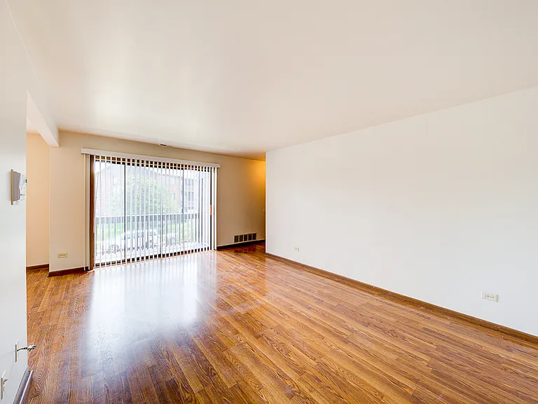 15706 Peggy Ln #3 — Photo 4