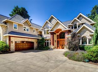 8493 Pointe Rd N, Blaine, WA 98230