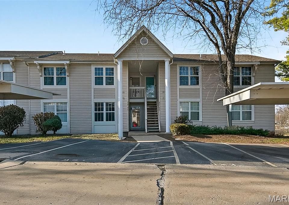 1st image of 929 Sugar Lake Ct #7