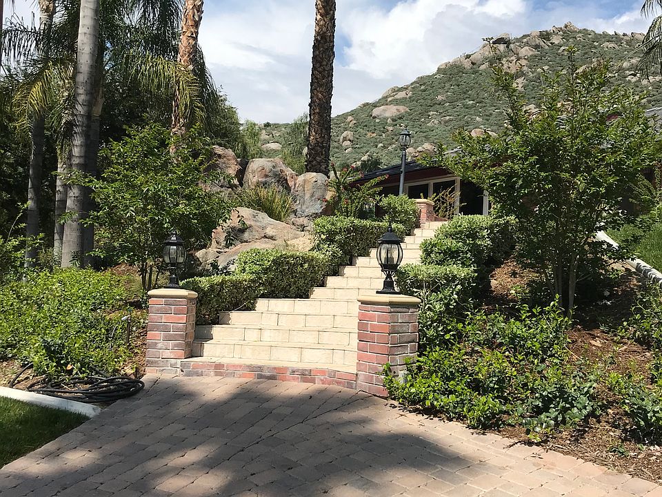 6152 Hawarden Dr, Riverside, CA 92506 Zillow
