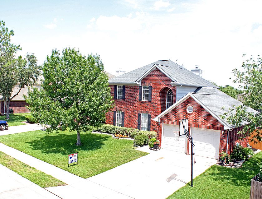 1st image of 2927 Russett Pl W
