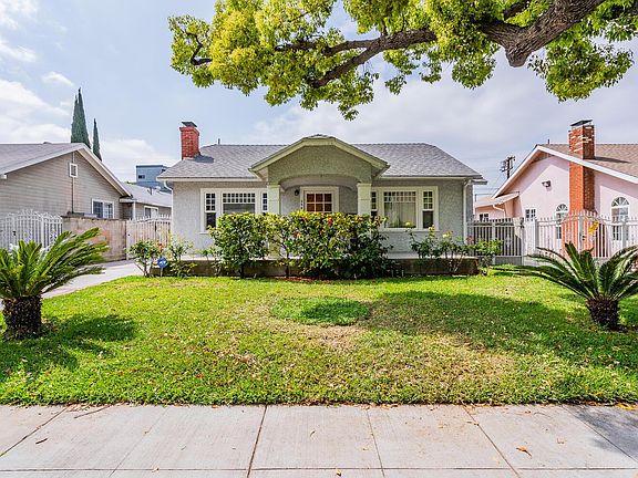 4th image of 554 Palm Dr