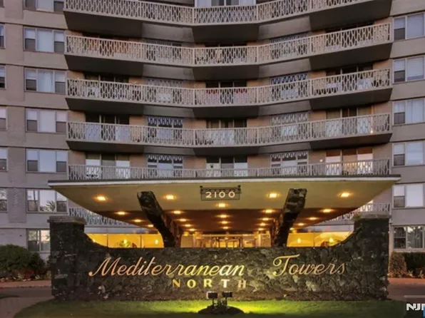 2100 Linwood Ave APT 2G, Fort Lee, NJ 07024