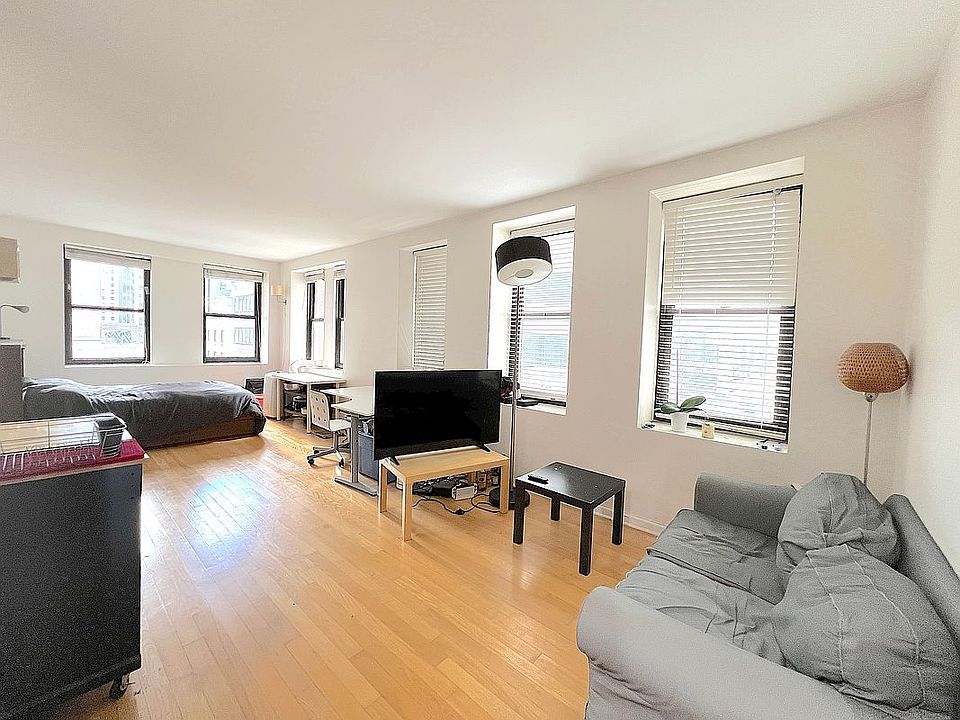 2nd image of 56 Pine St APT 15B
